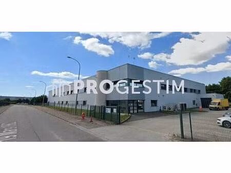 local d'activités à vendre