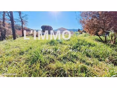 terrain 430 m² greasque
