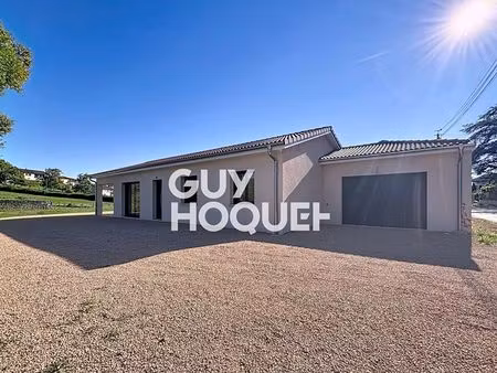 maison neuve de plain-pied  3 chbs  garage & vue dégagée sur les vignes - 71260 lugny