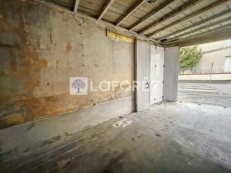 location garage box et parking à thouars (79100) : à louer / 15m² thouars