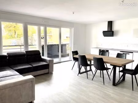 appartement 6 pièces 15 m²