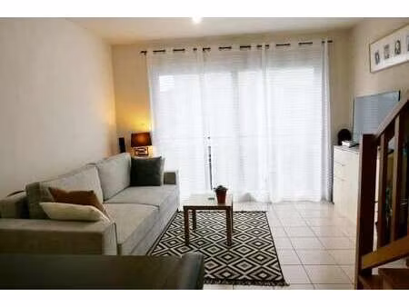location appartement 4 pièces à bégrolles-en-mauges (49122) : à louer 4 pièces / 71m² bégr