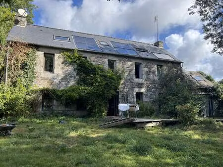 vente maison à callac (22160) : à vendre / 280m² callac