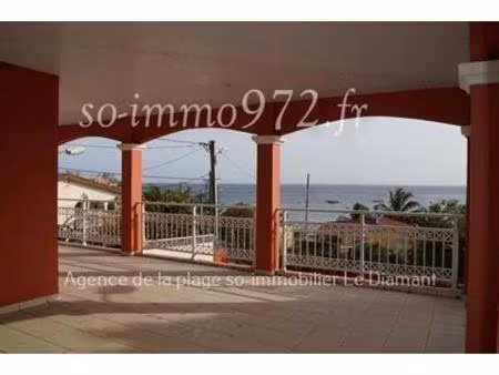 a louer grand appartement t3 vue mer aux anses d'arlet  martinique