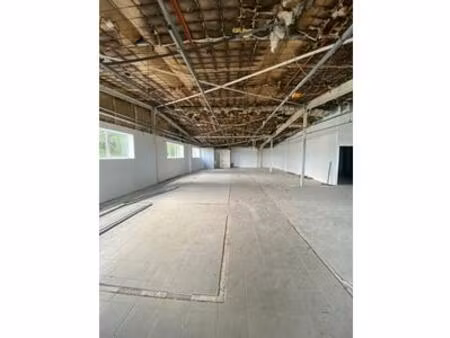 plateau bureaux 171 m2 ( ducos )  martinique