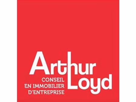 a louer entrepôts / locaaux industriels saint-laurent-du-maroni  guyane