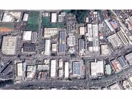 local commercial jarry 200 m2  guadeloupe