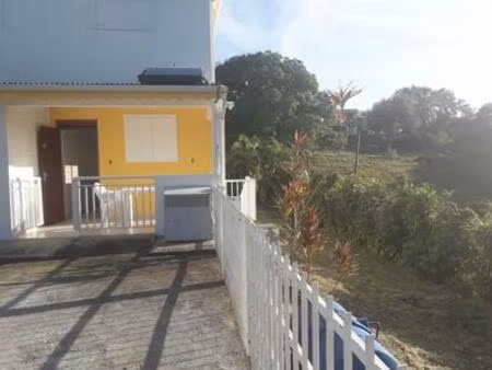appartement studio bis meublé ste anne fond thézan  guadeloupe