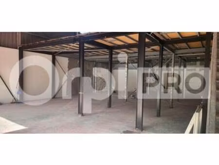 entrepot à louer  guadeloupe