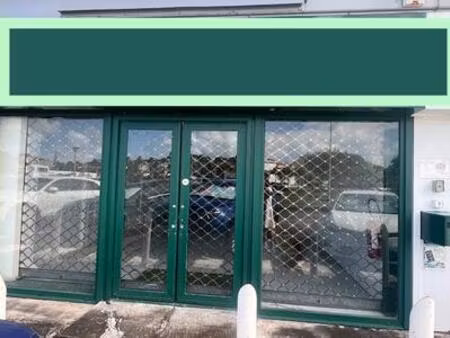 a louer  ducos  local commercial 100m2 rez de chaussée  martinique