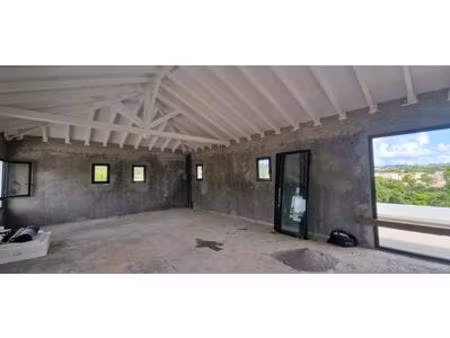 local professionnel ou commercial neuf 73 m2 au r+1 - mansar  martinique