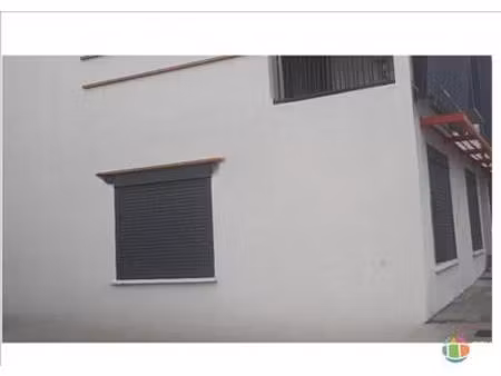 a louer local professionnel neuf de 33.86 m²  réunion