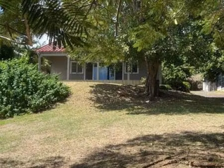 a louer  cap est   le francois villa t5 vue mer  martinique