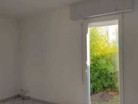 location appartement 2 pièces 41 m² à altkirch (68130)  530 €