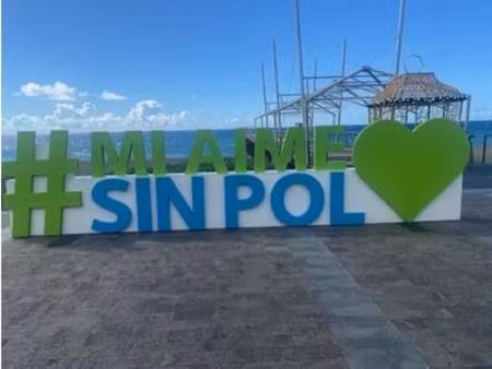 fonds de commerce + murs d'immeuble de 3 niveaux 800 m² à vendre saint paul (974)  2.680.0