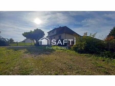 maison de 136m² bien située à bellegarde.