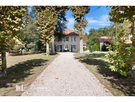 maison de maître dans un cadre calme