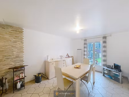 maison plain-pied  3 chambres 110 m2  terrain 1015 m2 dpe :