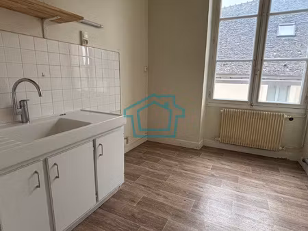 appartement f3 - montfort l'amaury hyper centre