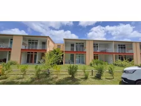 chaleureux studio de 32 m² situé à grand bourg à vendre (meublé)  guadeloupe