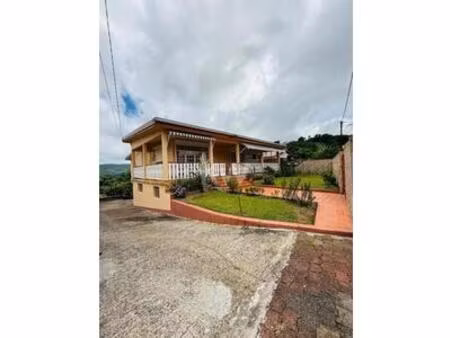 a vendre- maison t6 de161 m² au morne rouge  martinique