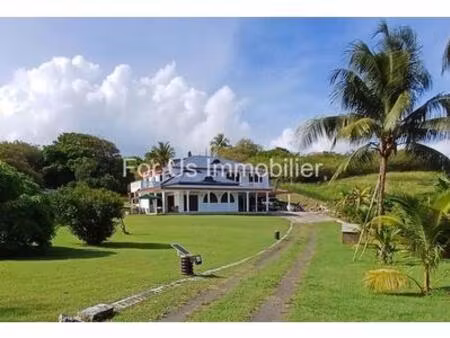 vente d'une maison de 9 pièces (365 m²) à sainte anne  guadeloupe