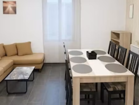 location meublée maison 5 pièces 95 m² à trignac (44570)  1 270 €