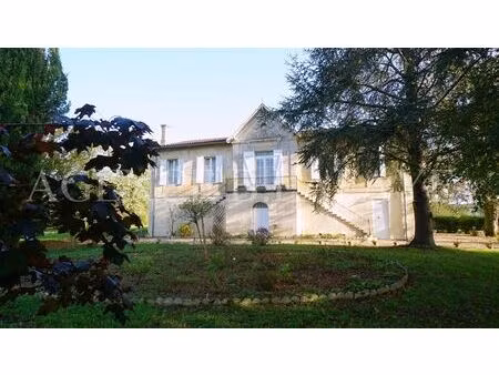 ancien château viticole - entre bordeaux et libourne