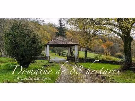 maison avec piscine et terrasse la gonterie-boulouneix (24)