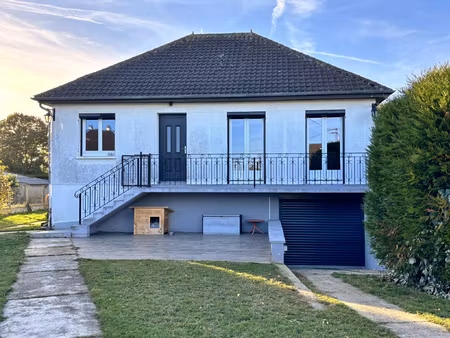 un bien rare à visiter sans tarder  situé proche des commodi