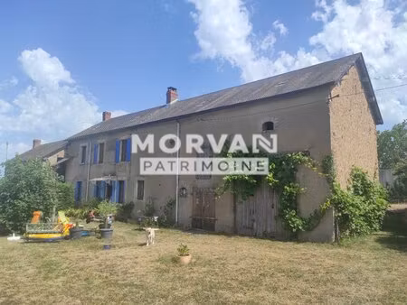 proche lac de pannecière