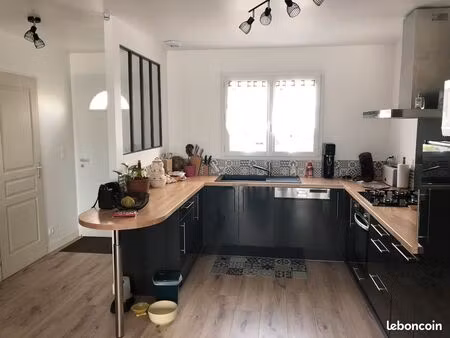 maison 3ch+g 10 mn proche saintes et ses commodités