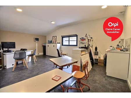 location locaux professionnels à lavaur (81500)  643 €
