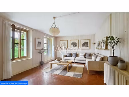 à vendre - maison avec fort potentiel sur 1 545 m² de terrain - fontaine-fourches (77)