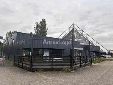 local commercial à louer