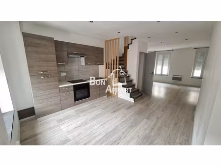 immeuble renove - 2 appartements + garage amenageable