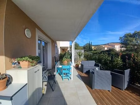 appartement de 64m2 - 2 chambres- jardin -parking
