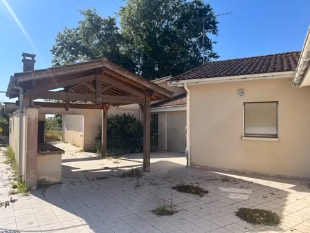 maison lumineuse de plain-pied 5 chambres aux portes de la reole (33)