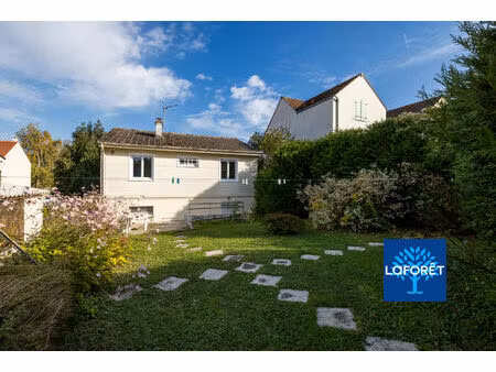 moussy le neuf - maison individuelle élevée sur sous-sol total