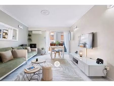 nice poètes - 3 pièces - terasse - parking