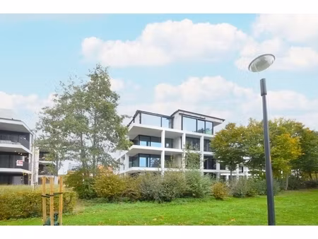 appartement te huur in langemark-poelkapelle met 2 slaapkamers