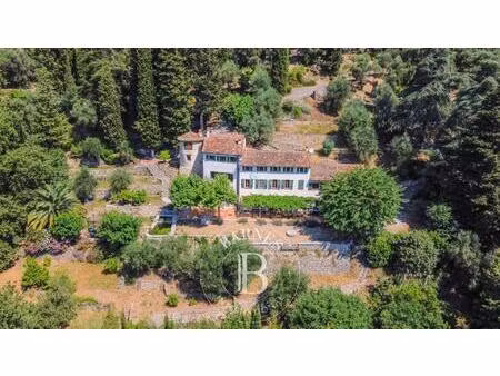 grasse - bastide du 18ème siècle vue mer - 8 chambres dont appartement indépendant