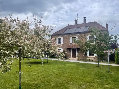 maison 7 pièces 208 m² à vendre / acheter bosjean 71330 ? | era immobilier