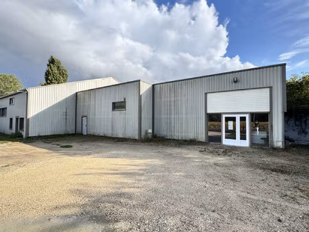 achat immeuble 625m² st medard 16300