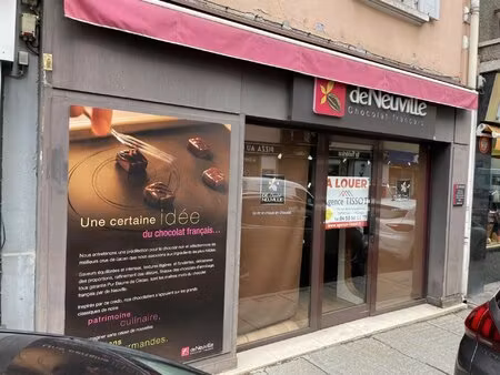 location local commercial 50m² sallanches 74700