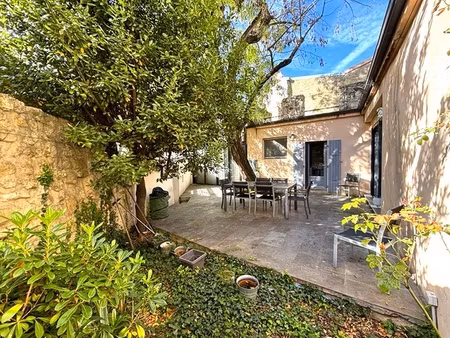 maison 8 pièces - 230 m²