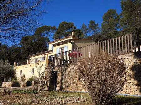 entrecasteaux villa 7 pièce(s) 166m2 terrain 3205m2 piscine dépendances