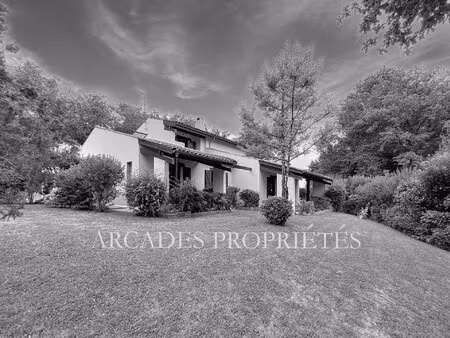 maison de luxe à vendre à saint-sulpice-et-cameyrac : 588 000 € | 180m²