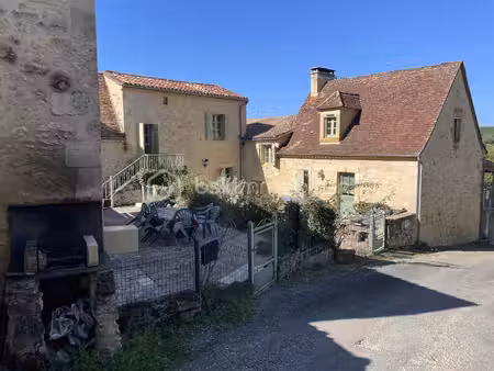 maison en pierre de 304 m² à lalinde