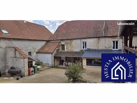 maison 9 pièces 229 m²